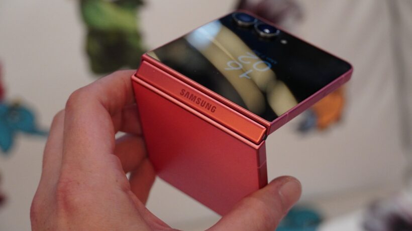 Galaxy Z Flip 7 half open