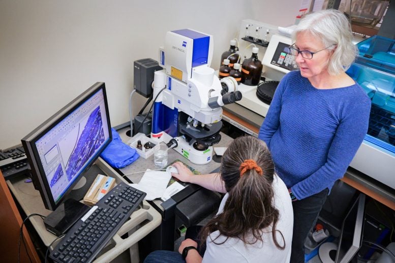 Stephanie Bryant With a Student at the BioFrontiers Institute