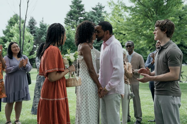Laz Alonso and Cameron Crovetti in 'The Boys' series finale