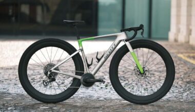 Prototype Scott gravel bike with 32in wheels.