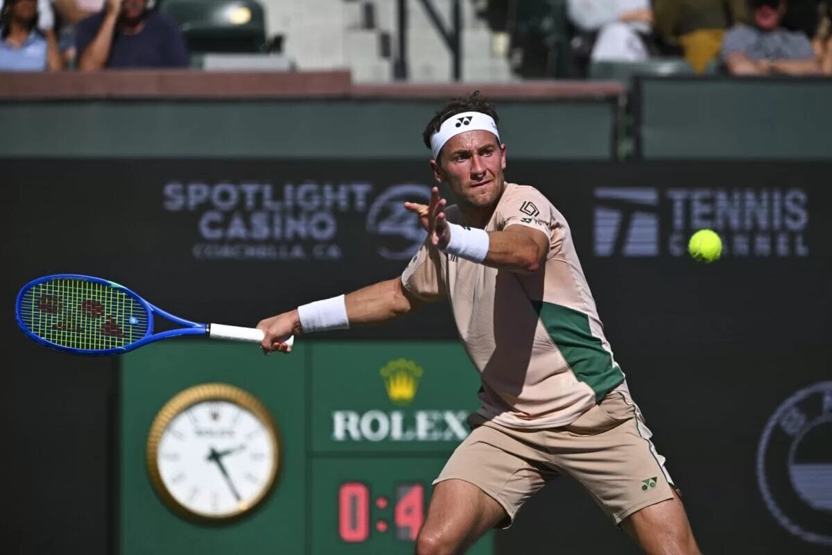 Casper Ruud in action ahead of the ATP Geneva.