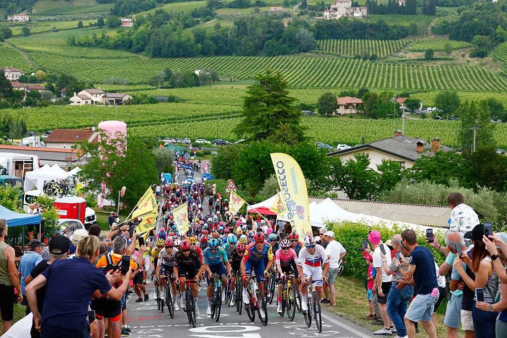The men's peloton tackle the Muro di Ca' Del Poggio during stage 18 of the 2025 Giro d'Italia 2026 in Pieve di Soligo, Italy. (Photo by Luca Bettini - Pool/Getty Images)