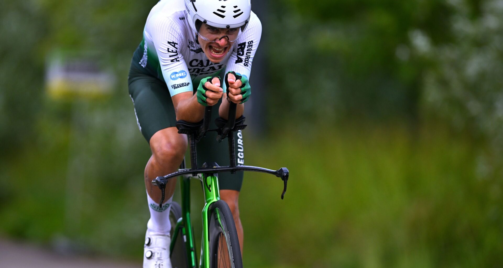Spanish pro transferred to specialist neurological hospital 50 days after training crash