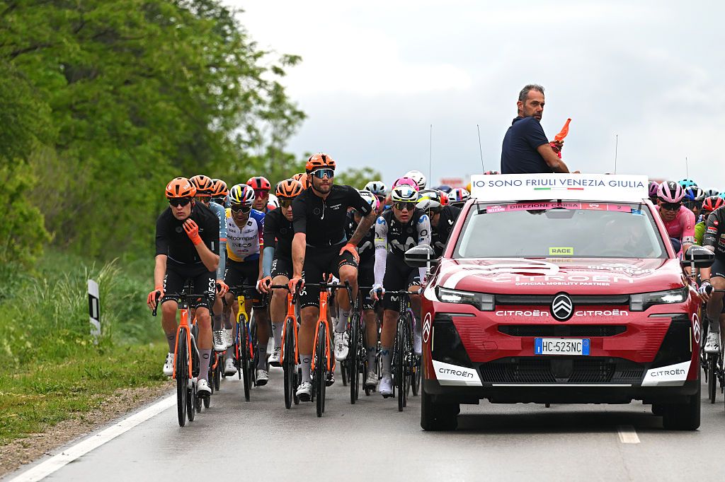 VELIKO TARNOVO, BULGARIA - MAY 09: (L-R) Filippo Ganna of Italy and Netcompany INEOS Cycling Team and Jonathan Milan of Italy and Team Lidl - Trek while the race remains stopped due to a multiple crash during the 109th Giro d&amp;apos;Italia 2026, Stage 2 a 221km stage from Burgas to Veliko Tarnovo / #UCIWT / on May 09, 2026 in Veliko Tarnovo, Bulgaria. (Photo by Tim de Waele/Getty Images)