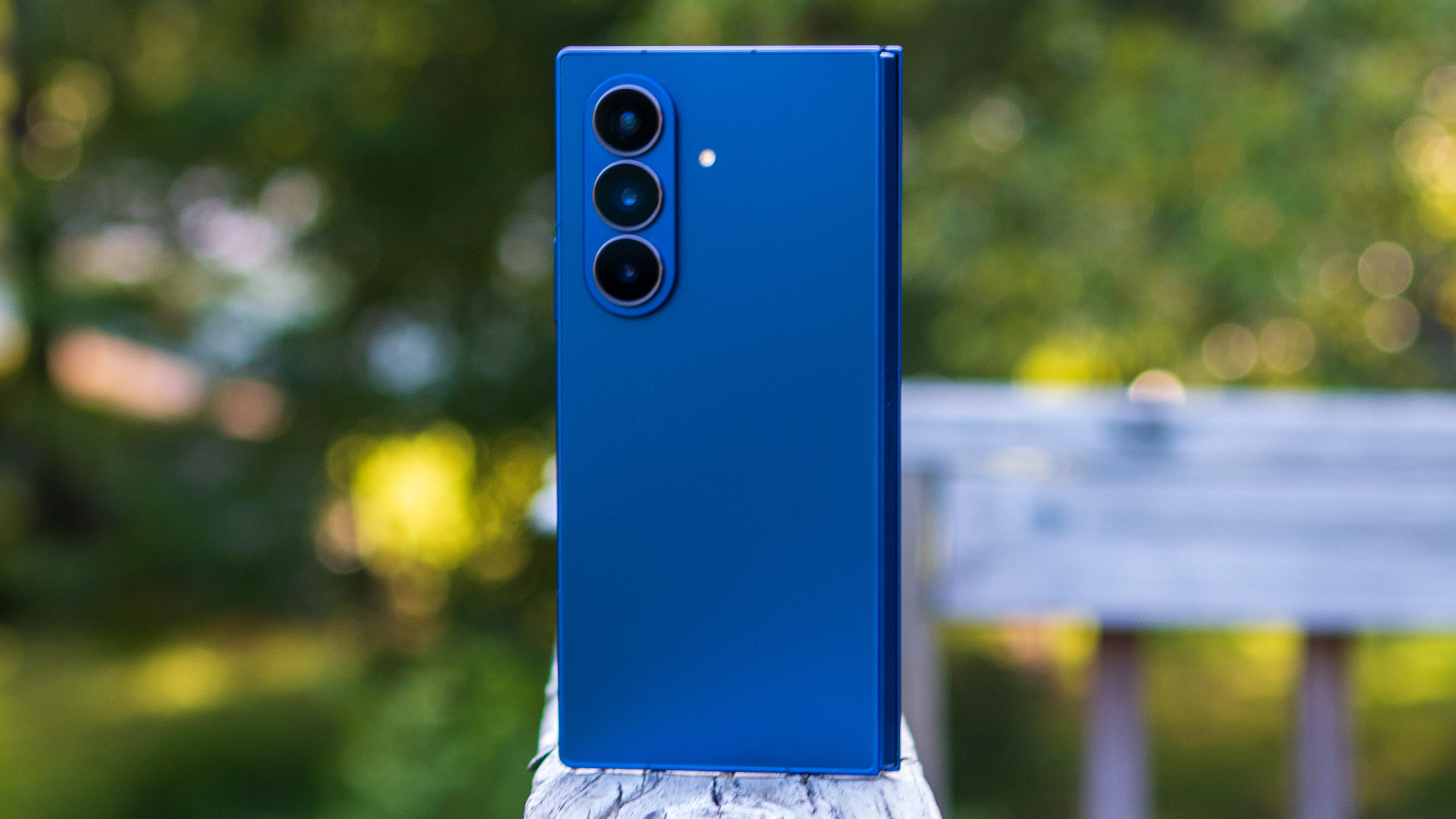 Back of Samsung Galaxy Z Fold 7 on deck ledge