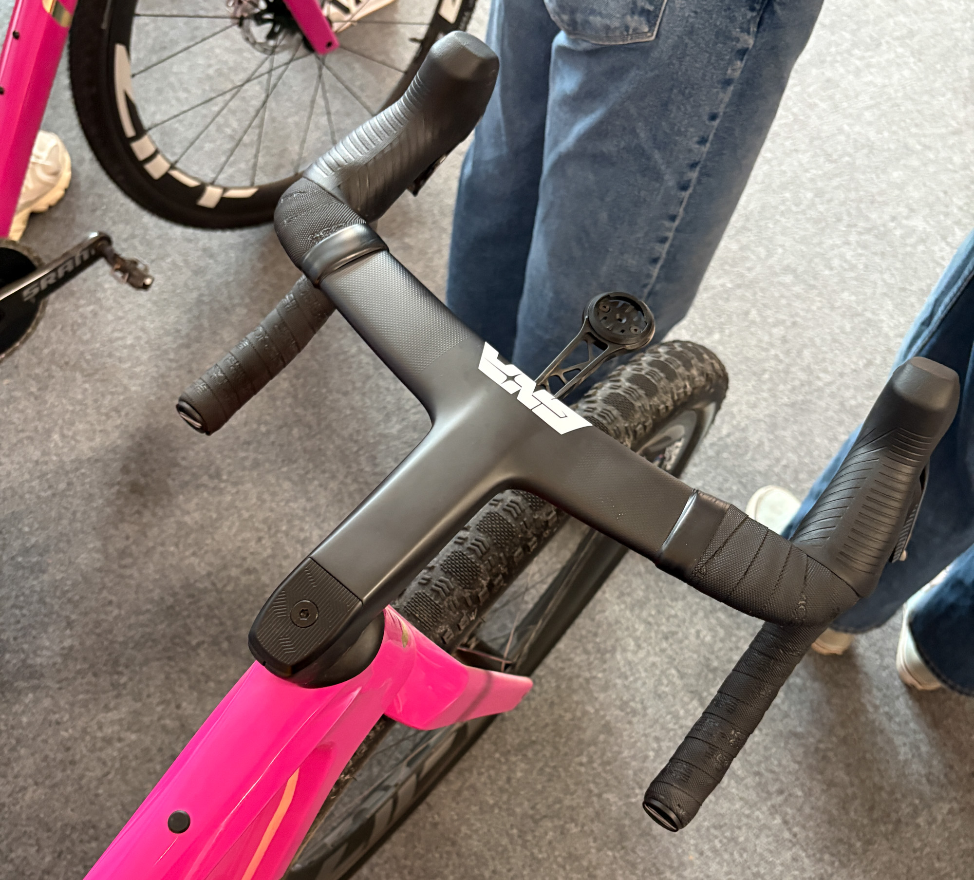 140mm stem on Peta Mullens bike