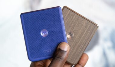 Motorola Razr Ultra 2026 vs. Samsung Galaxy S26 Ultra