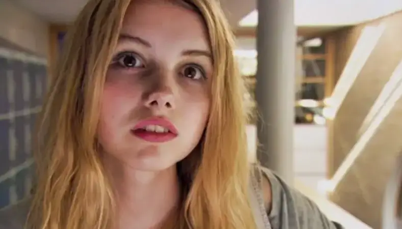 Murray as Cassie in Skins. (Channel 4)