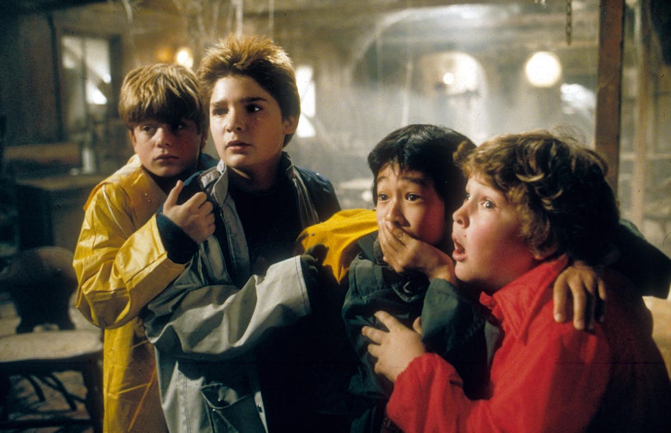 Sean Astin, Corey Feldman, Ke Huy Quan, Jeff Cohen, The Goonies sean astin corey feldman ke huy quan jeff cohen the goonies