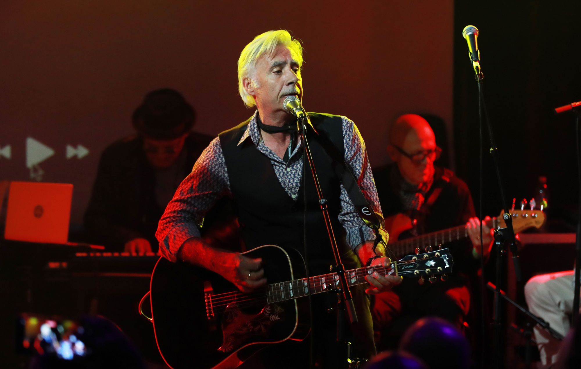Glen Matlock attends Artists For Gaza. CREDIT: Grant Buchanan/Dave Benett/Getty Images 