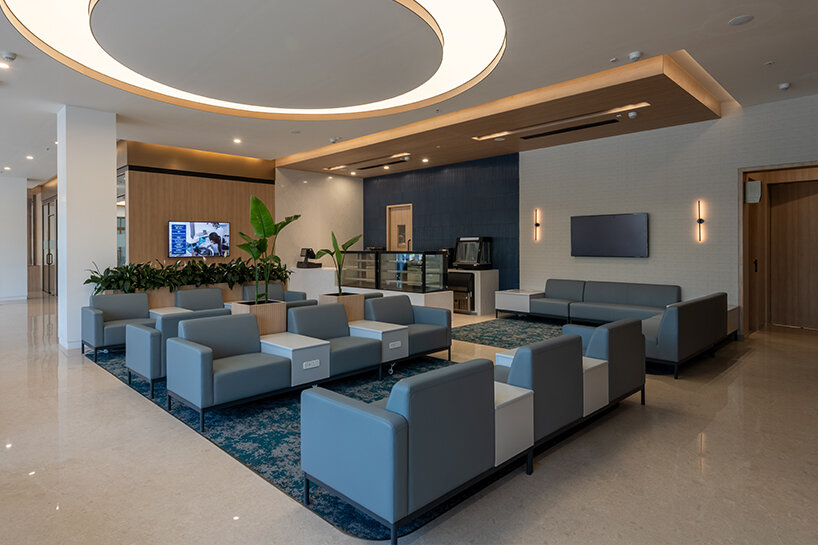 arcop associates builds max smart hospital as a light filled sanctuary for healing - 7