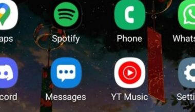 Google is implementing a media app switcher on Android Auto