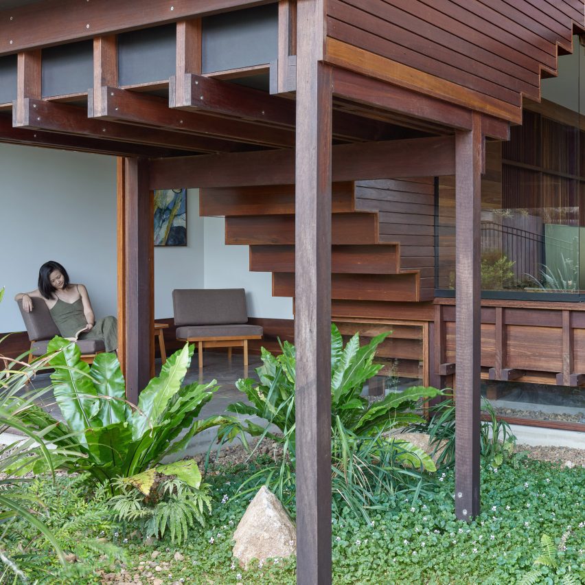 Balmoral Hillside House by Kieron Gait Architects