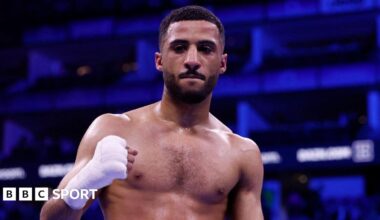 Galal Yafai holds up his fist