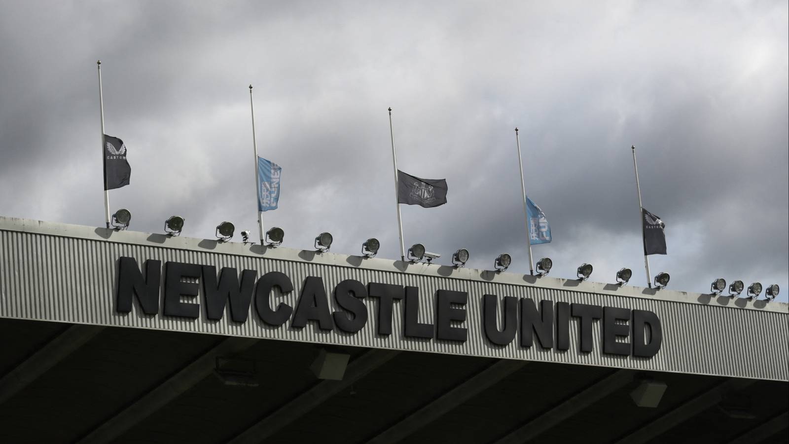 Newcastle United agree deal for Oxford United man