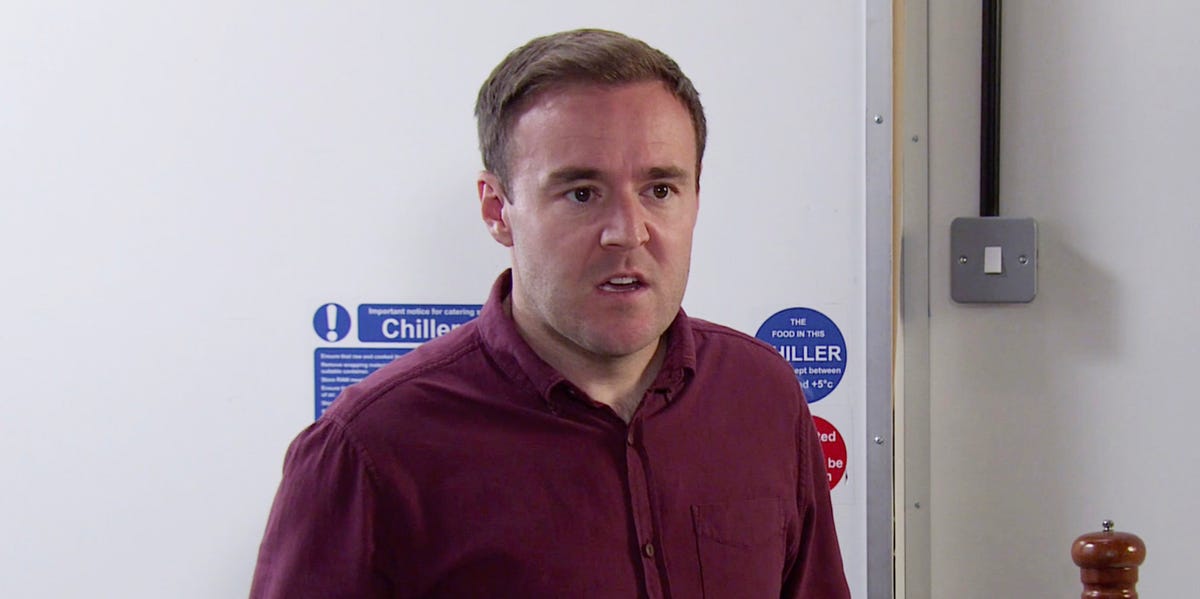 Coronation Street to bring in Tyrone's long-lost father as Cassie's exit plot begins