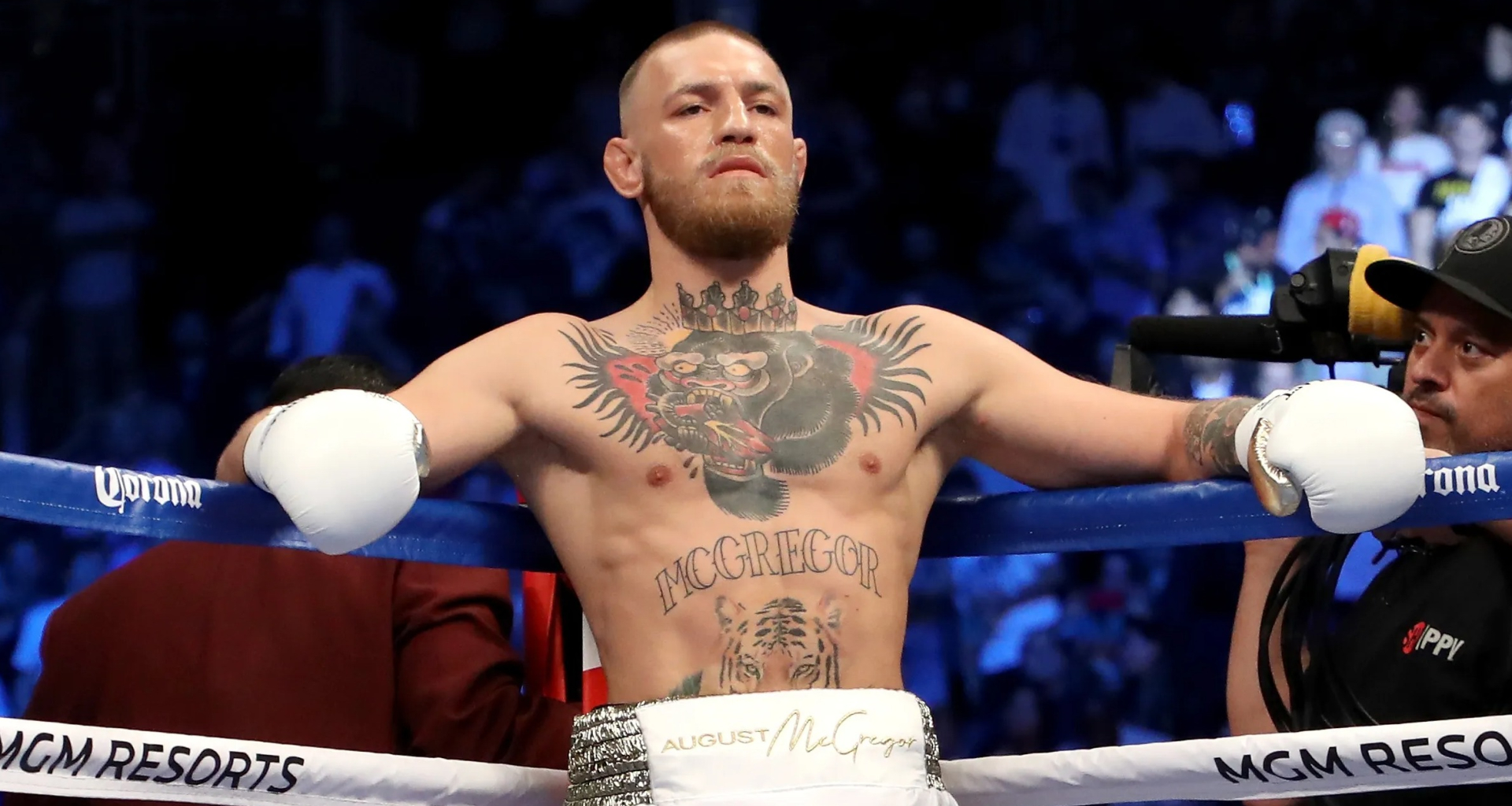 Conor McGregor offered Zuffa Boxing clash with undefeated UFC champion
