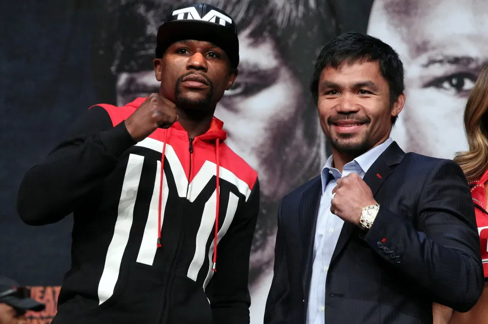 Floyd Mayweather and Manny Pacquiao together on stage