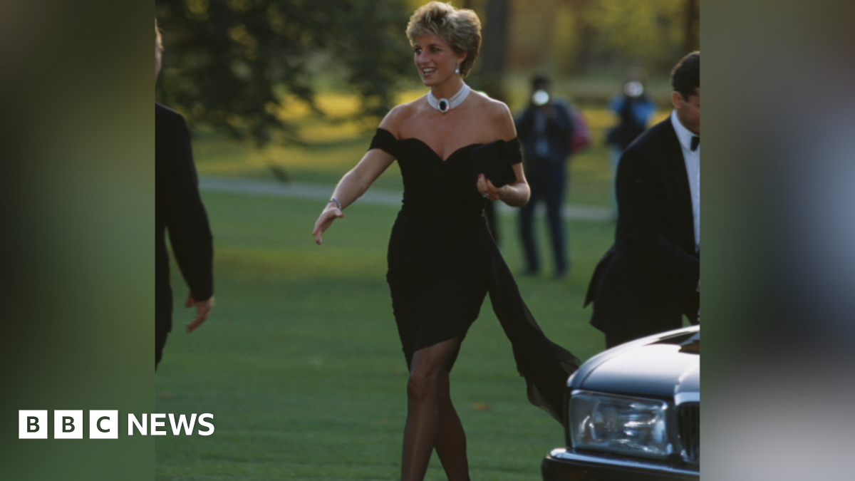 British royal Diana, Princess of Wales (1961-1997) wearing a black Christina Stambolian dress, attends a Vanity Fair party at the Serpentine Gallery in London, England, 20th November 1994.