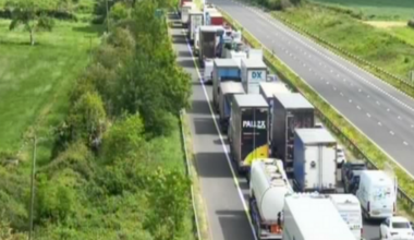Vehicles queuing on the northbound carriageway of the M5.