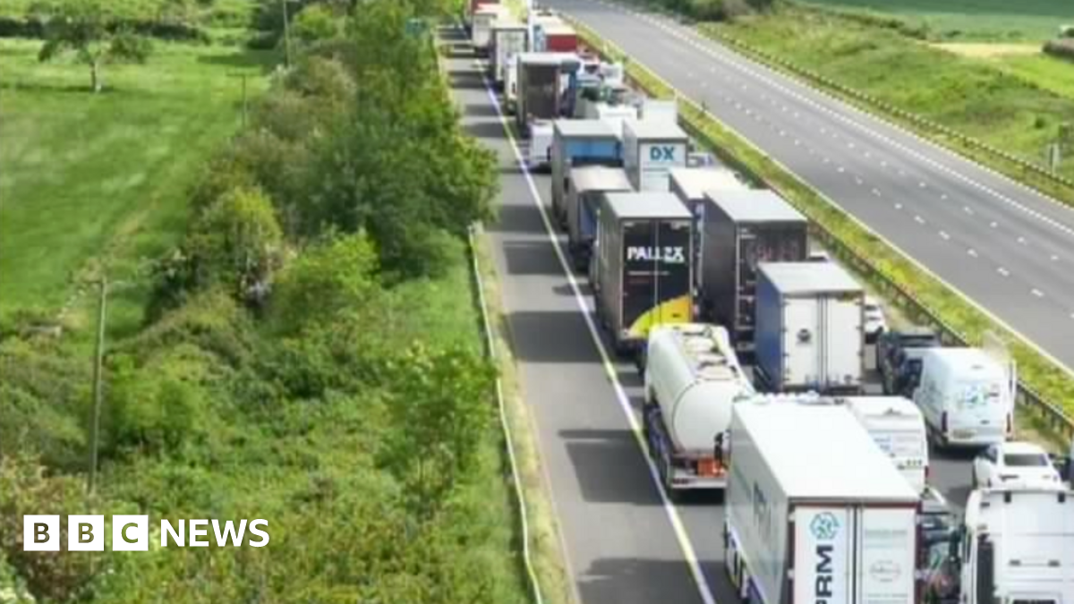 Vehicles queuing on the northbound carriageway of the M5.