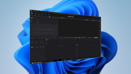 DaVinci Resolve open over a Windows 11 background.
