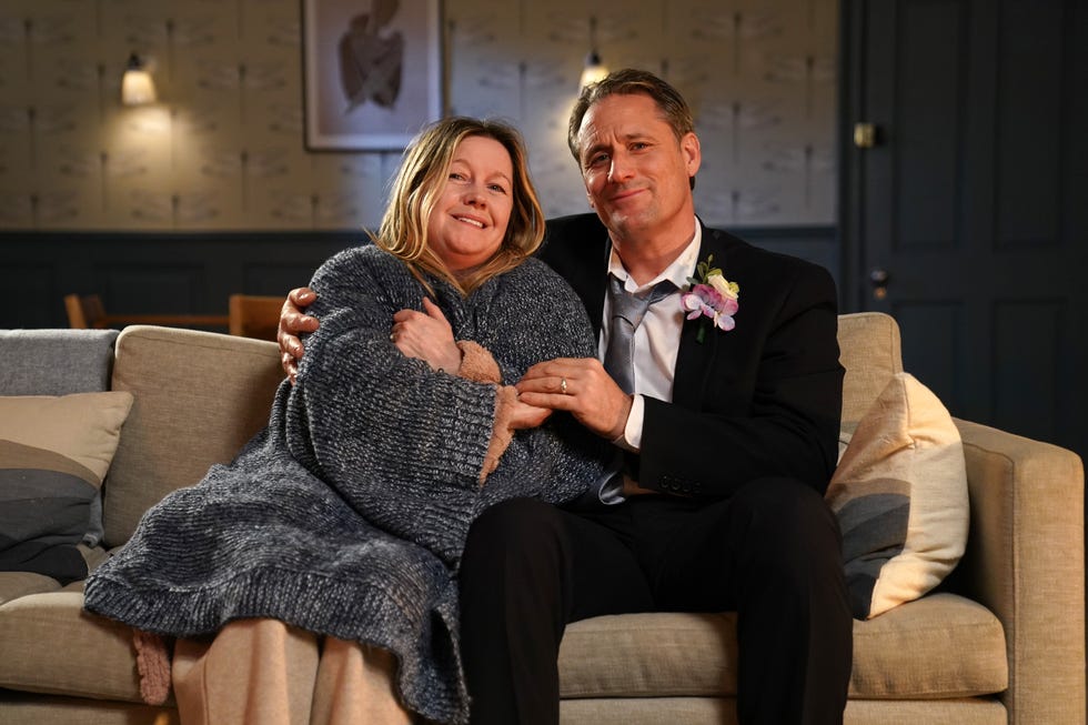 diane and tony hutchinson in hollyoaks