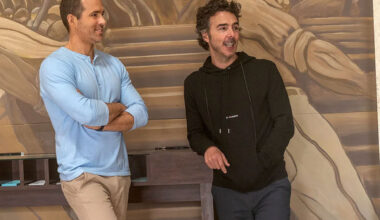 Deadpool's Shawn Levy Sets Sci-Fi Movie