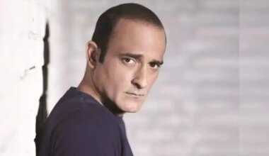 When Akshaye Khanna Lost His Temper After A Lesser-Known Actor Was Stopped From Having Lunch