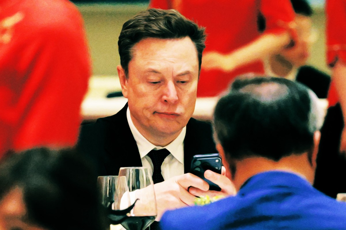Elon Musk Absolutely Obsessed With Tweets From Random Guy In India Who Constantly Glazes Him, Analysis Shows