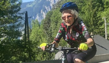 'My friends think I'm completely mad' – 84-year-old scales Alpe d'Huez for charity