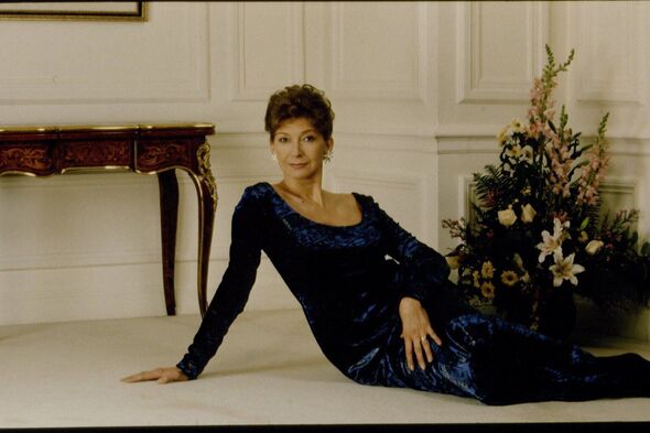 FELICITY LOTT, THE BRITISH OPERA SINGER, RECLINES ON THE FLOOR IN AN EVENING GOWN IN PARIS FELICITY LOTT, THE BRITISH OPERA SINGER, RECLINES ON THE FLOOR IN AN EVENING GOWN IN PARIS