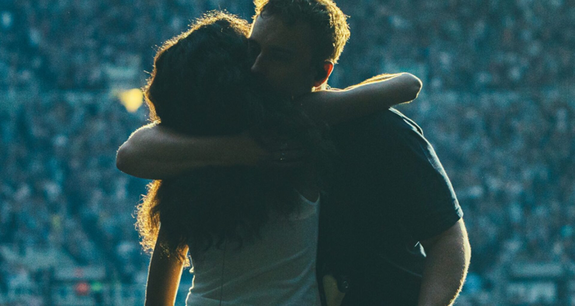 Watch Olivia Dean and Sam Fender celebrate nine weeks at UK Number One with surprise live performance of 'Rein Me In'