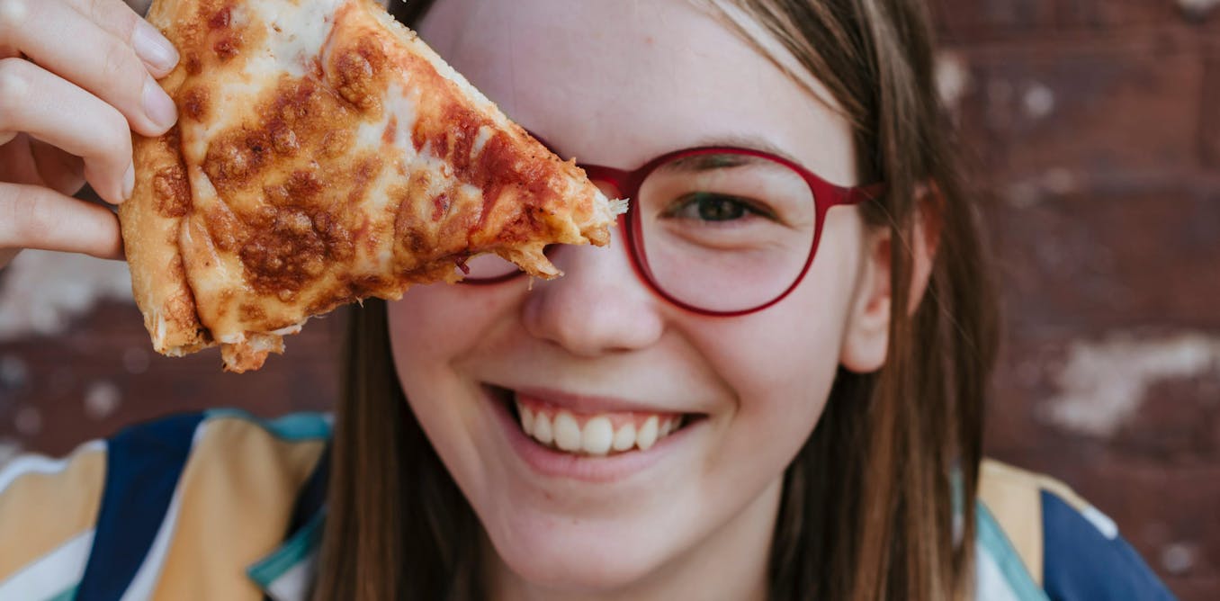 Australian teens don’t eat enough nutritious food. But we can change that