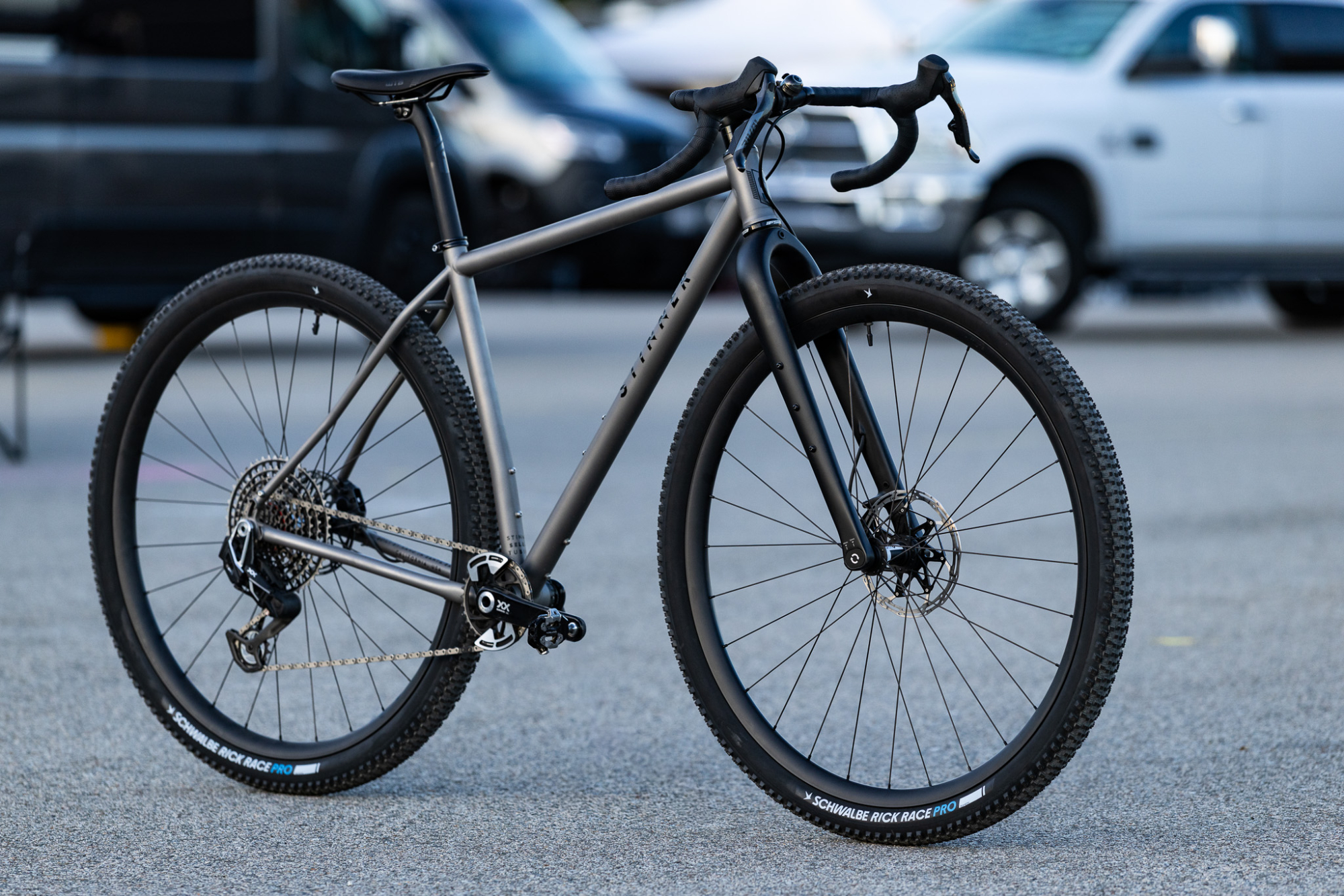 Stinner Refugio 32 gravel bike
