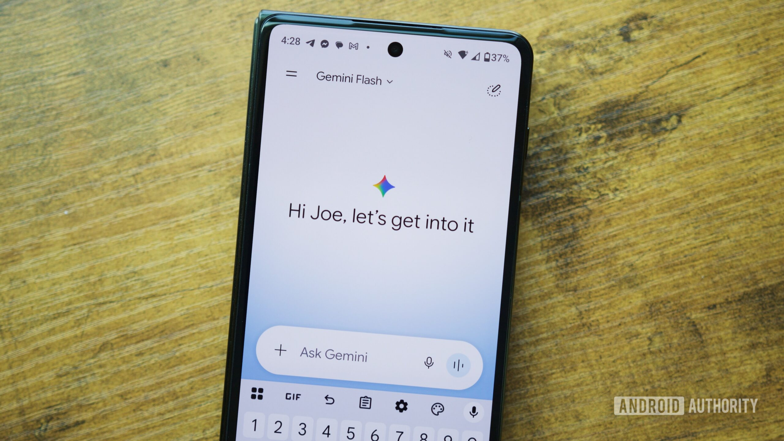 gemini neural expressive ui update home screen Gemini app on an Android phone.