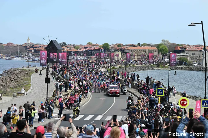 The 2026 Giro d’Italia began in Bulgaria