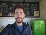Selfies comparison: Galaxy S26+ - 23mm, f/2.2, ISO 400, 1/100s (4000x3000px) - Samsung Galaxy S26 Plus vs. Galaxy S25 Plus