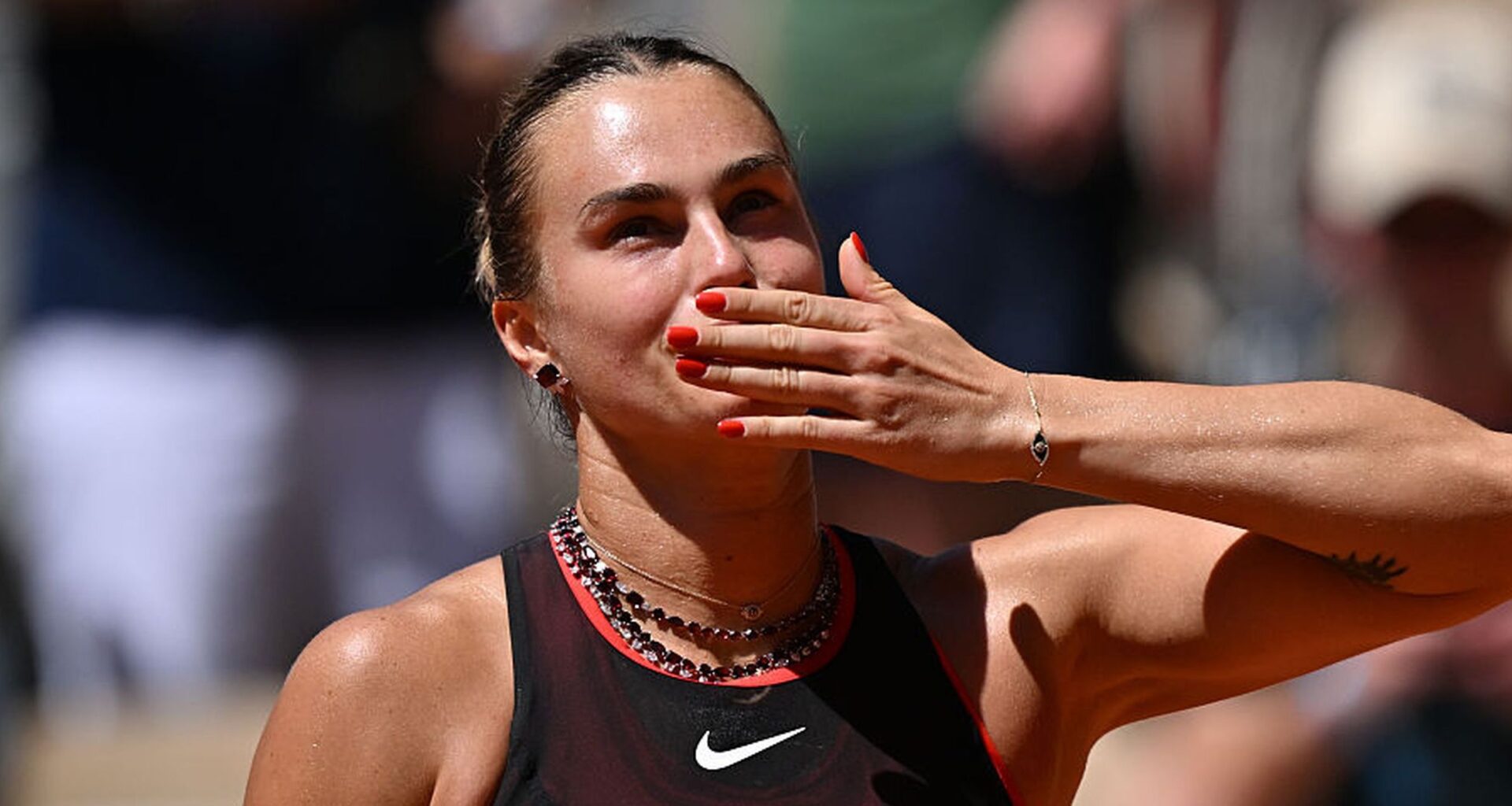 Aryna Sabalenka challenges Novak Djokovic to 'do more' in dance-off challenge at 2026 French Open - TNT Sports