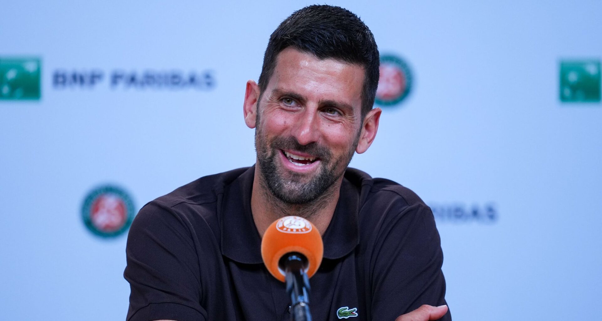 Watch as Novak Djokovic offers to answer journalist's phone ahead of French Open 2026 - 'It's probably for my birthday!'