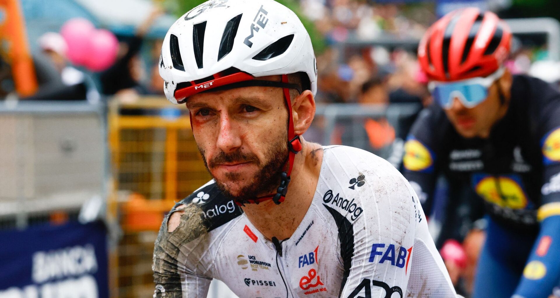 Adam Yates ruled out of Giro d'Italia due to ‘delayed concussive symptoms’ after major Stage 2 crash