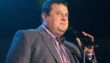 Thousands of people forced to leave Peter Kay gig in Birmingham after suspicious package discovered