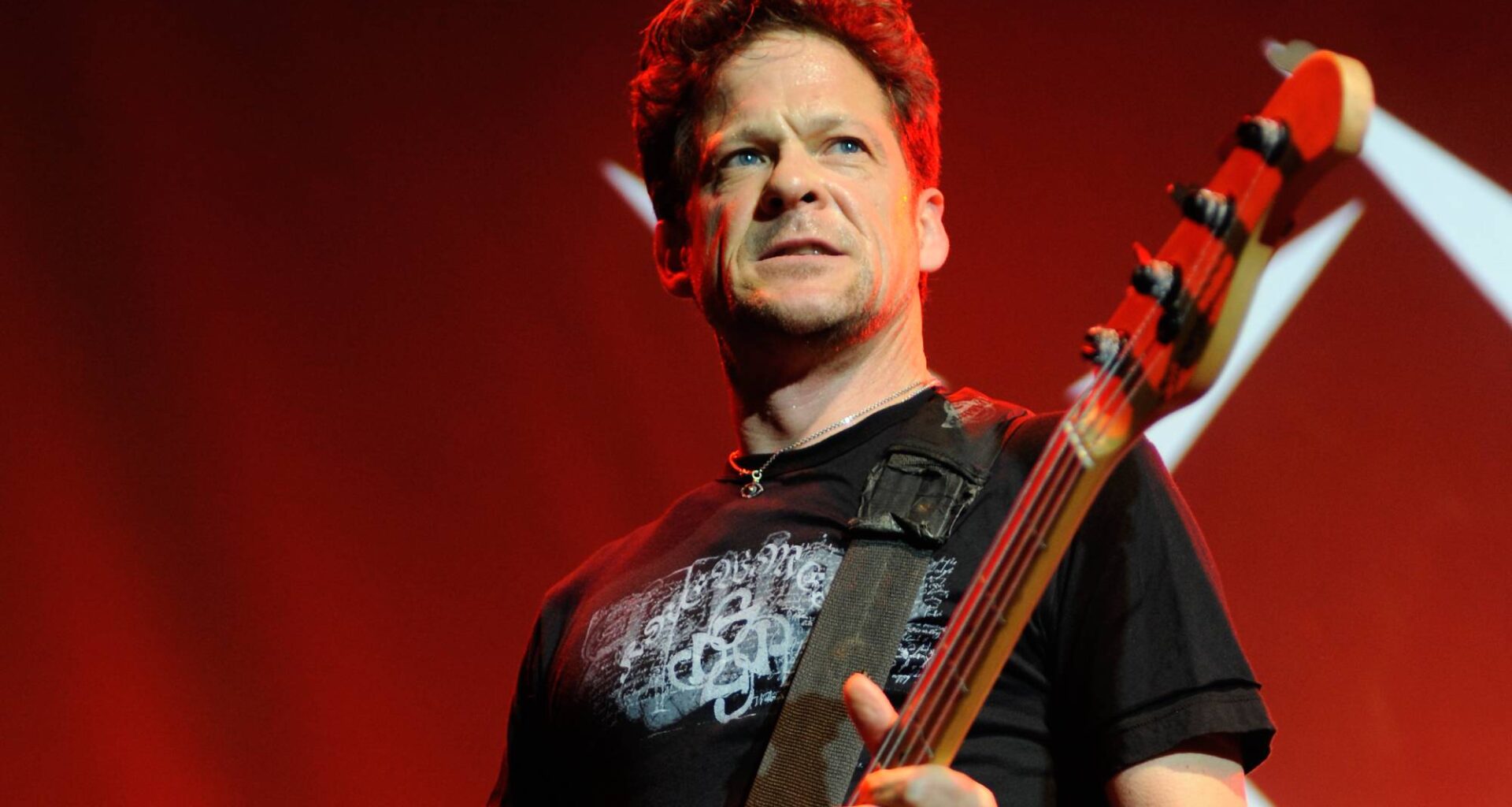 Former Metallica bassist Jason Newsted reveals throat cancer battle