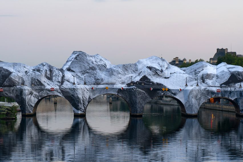 Bridge installation by JR