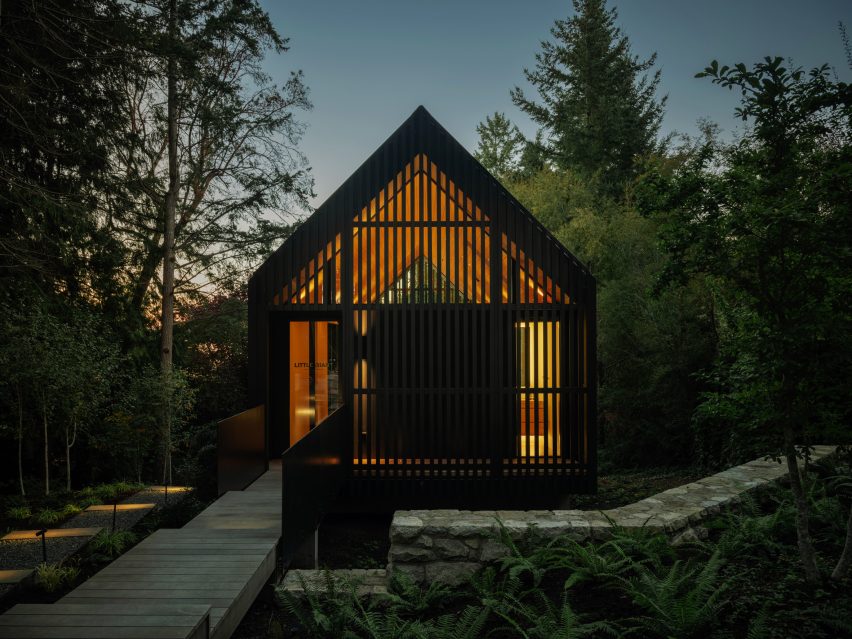 Black cabin with screen by Little Giant in British Columbia