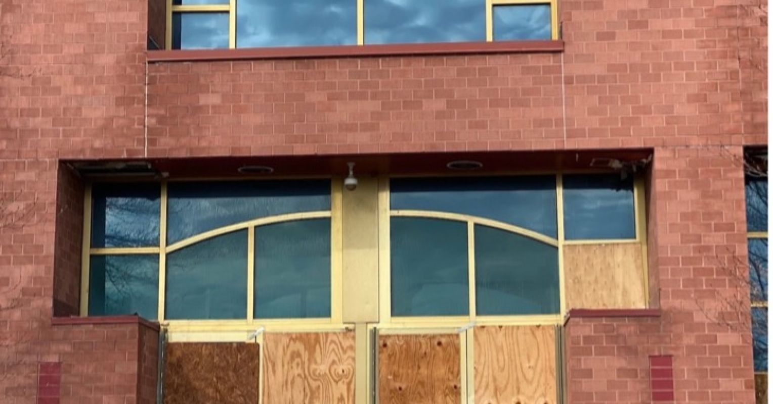 What We Lose When Malls Shut Down