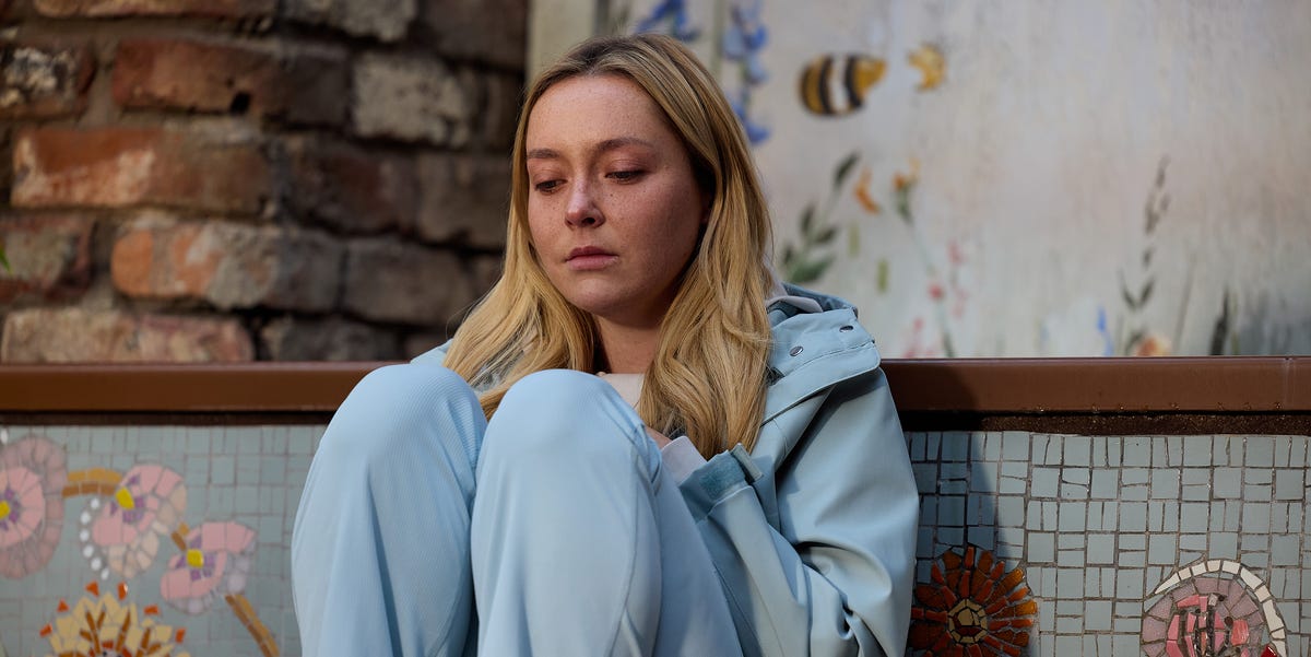 Coronation Street issues huge Megan Walsh update in early ITVX release