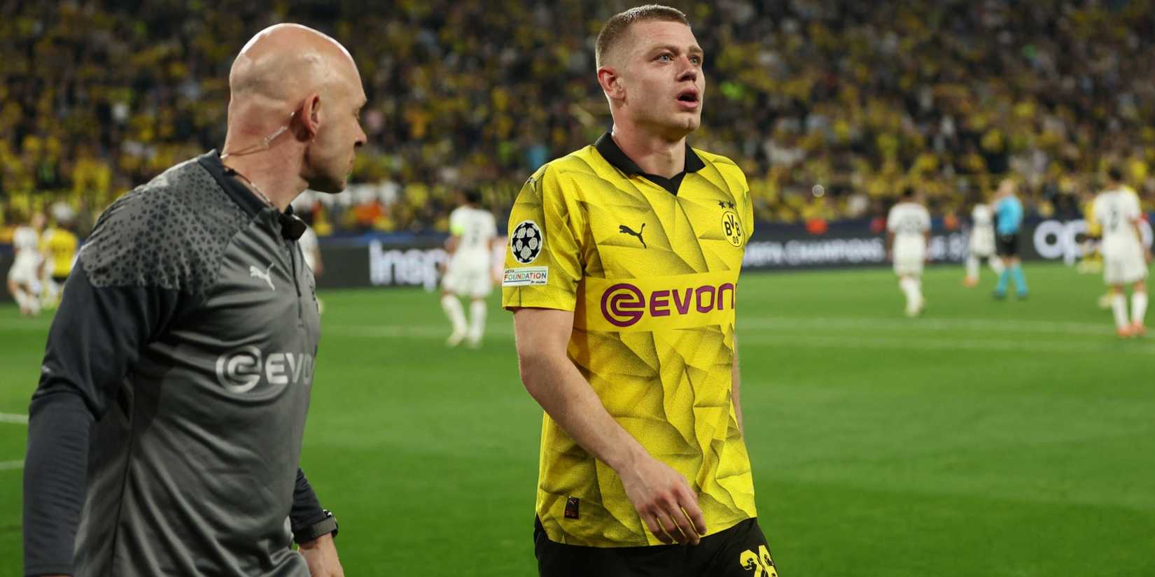 Borussia Dortmund's Julian Ryerson