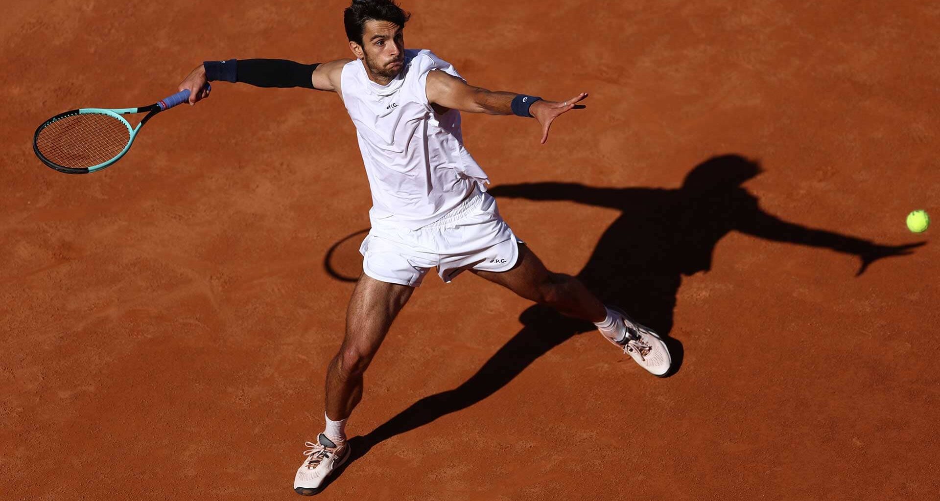 Lorenzo Musetti in action in Rome last season.