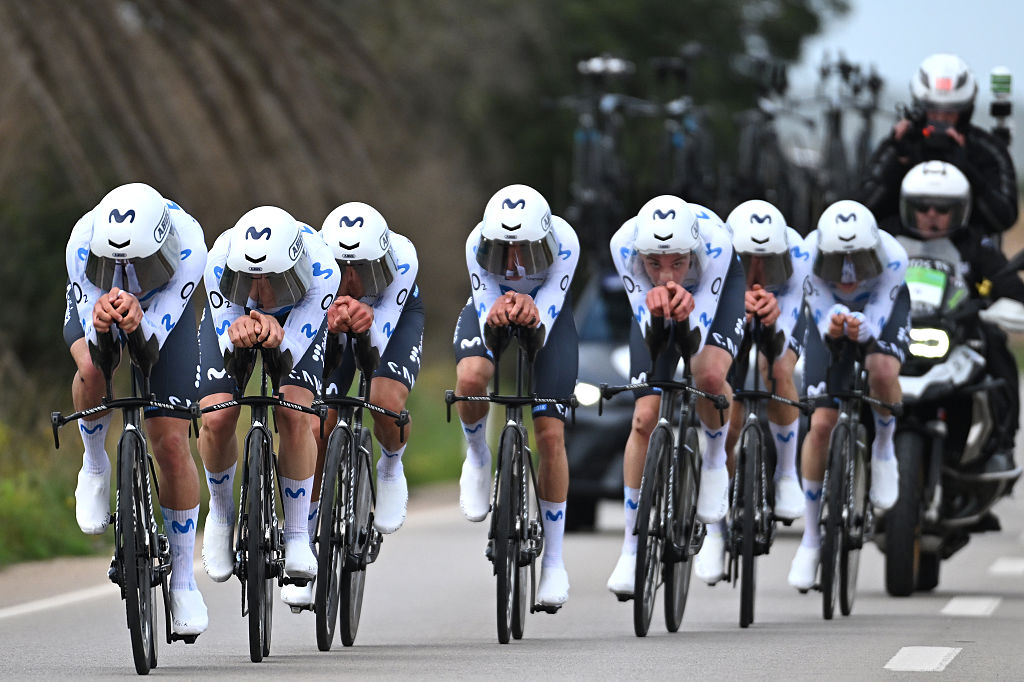 COLONIA DE SANT JORDI, SPAIN - JANUARY 29: Enric Mas of Spain, Pablo Castrillo of Spain, Raul Garcia Pierna of Spain, Michel Hessmann of Germany, Lorenzo Milesi of Italy, Nelson Oliveira of Portugal, Ivan Romeo of Spain and Team Movistar compete during the 35th Challenge Ciclista Mallorca 2026 - Trofeo Ses Salines a 23.8km team time trial race from Ses Salines to Colonia de Sant Jordi on January 29, 2026 in Colonia de Sant Jordi, Spain. (Photo by Tim de Waele/Getty Images)